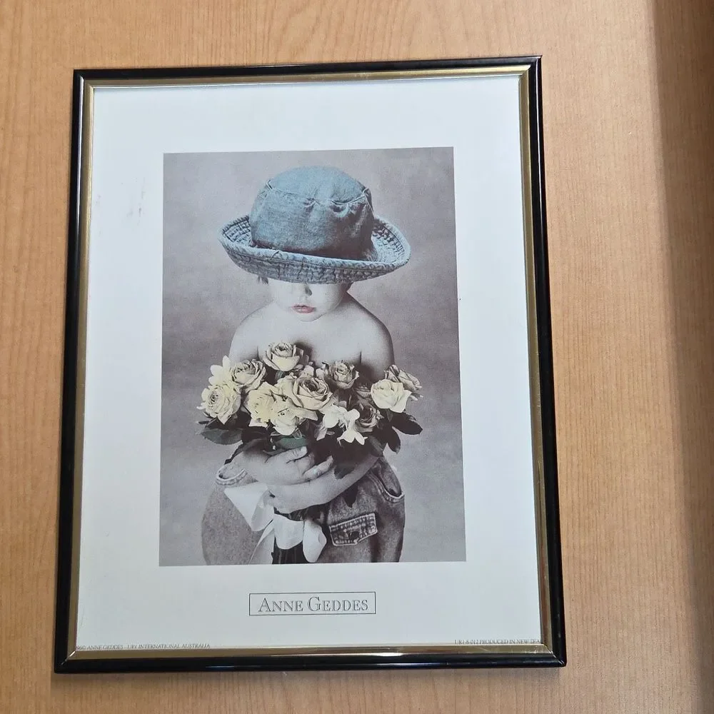 4 Matted Anne Geddes Pictures‎ In 8x10 Frames
